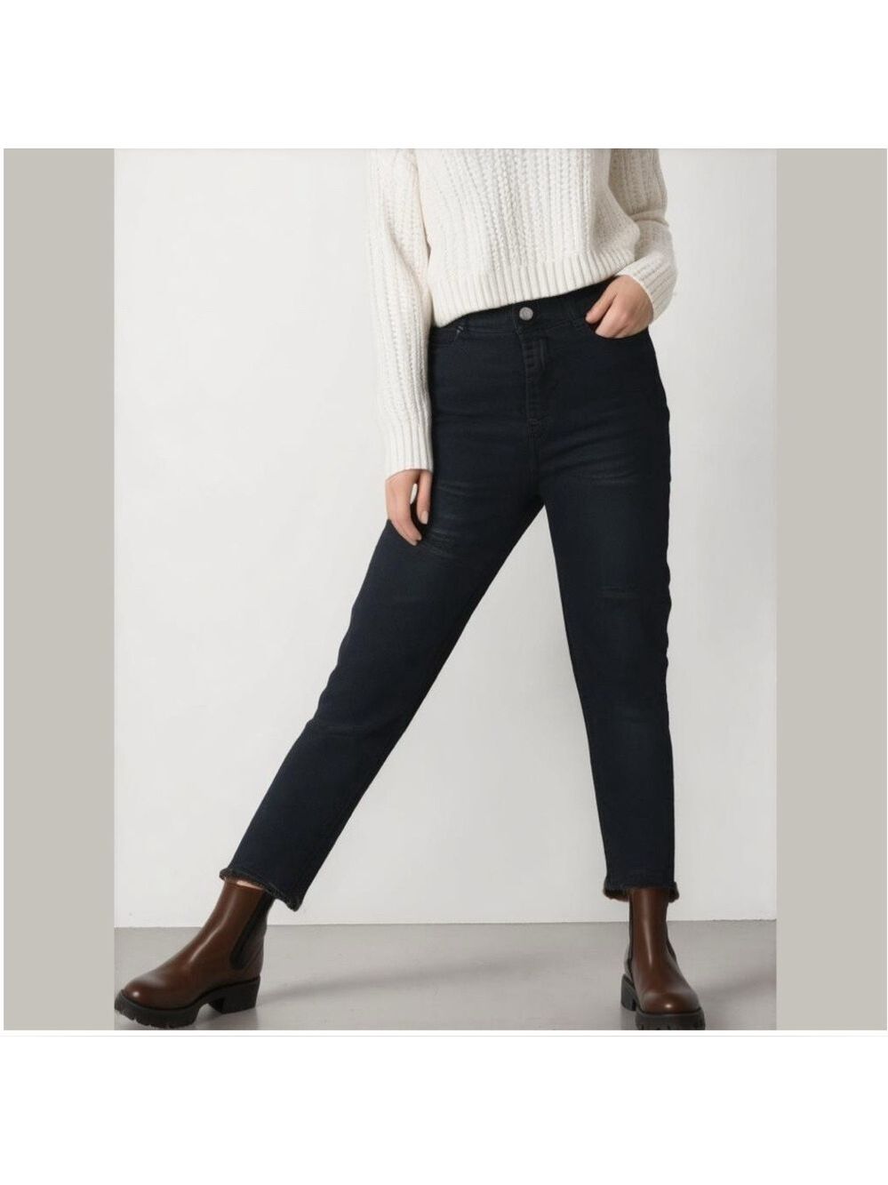 Juicy culture women's jeans size 8 23 inch inseam
